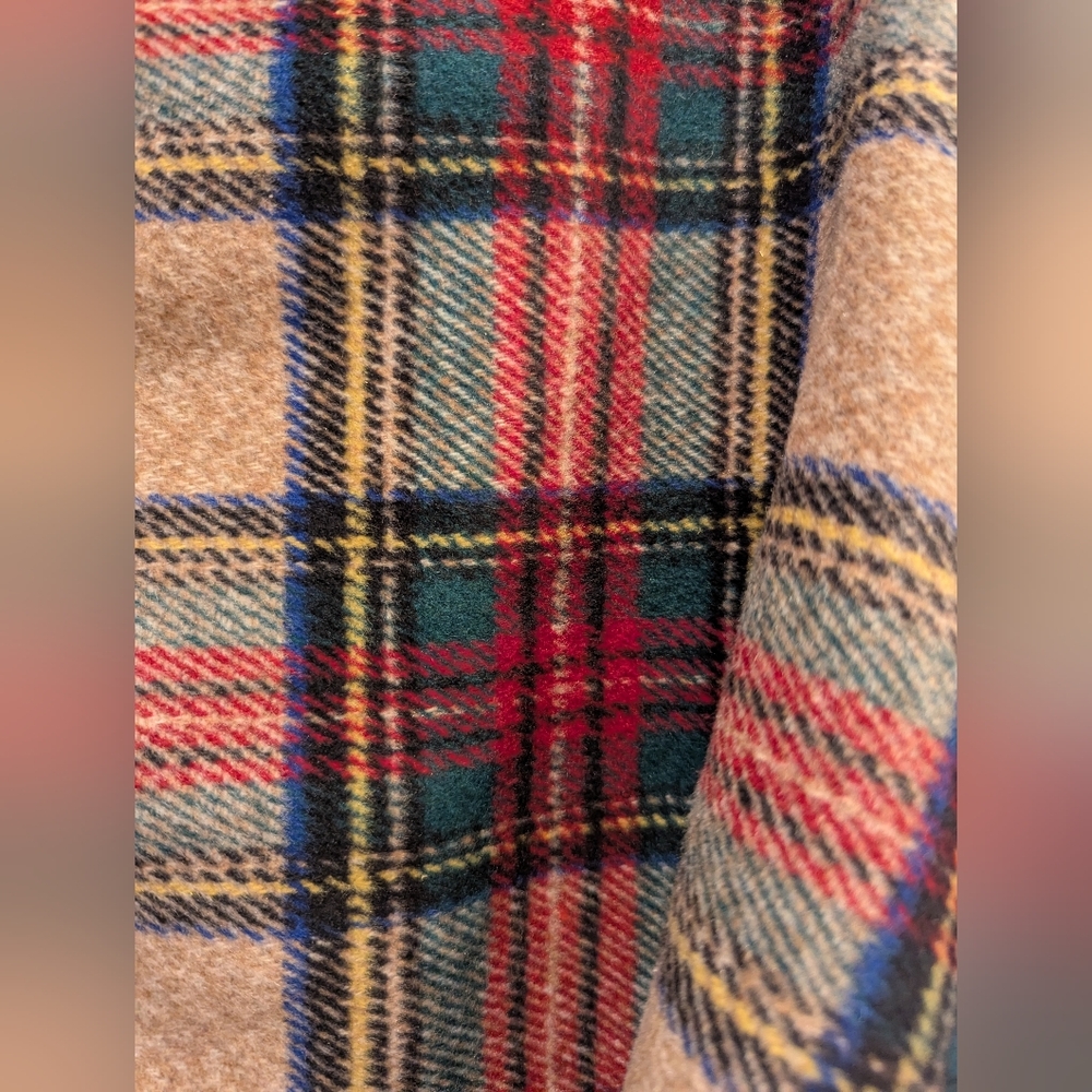 Sweaterworks Tan Brown Red Green Plaid Poncho Snap Collar One Size Fits Most EUC - Picture 4 of 8